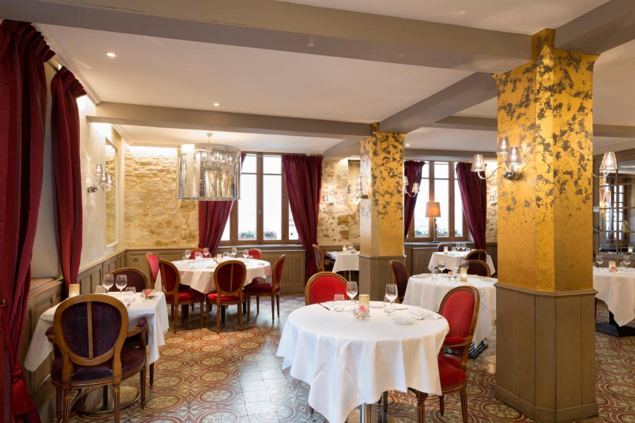 Logis - Hotel & Restaurant Du Tribunal Mortagne-au-Perche Εξωτερικό φωτογραφία
