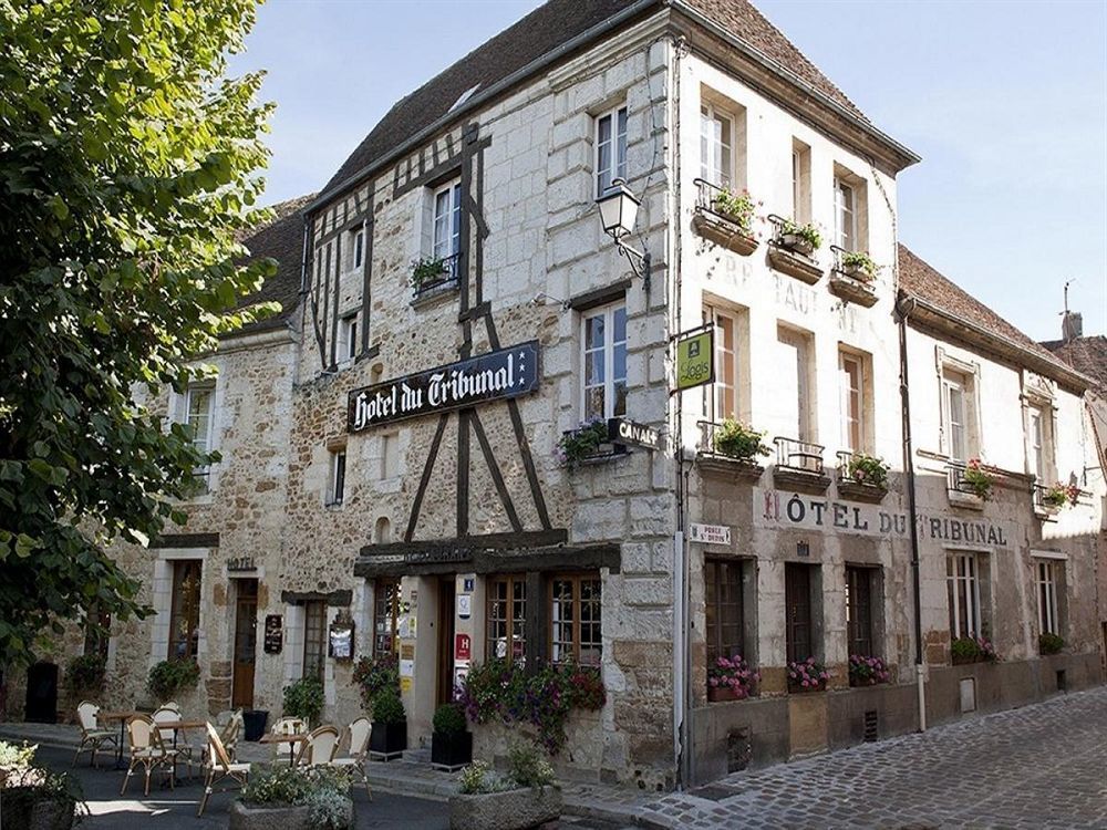 Logis - Hotel & Restaurant Du Tribunal Mortagne-au-Perche Εξωτερικό φωτογραφία
