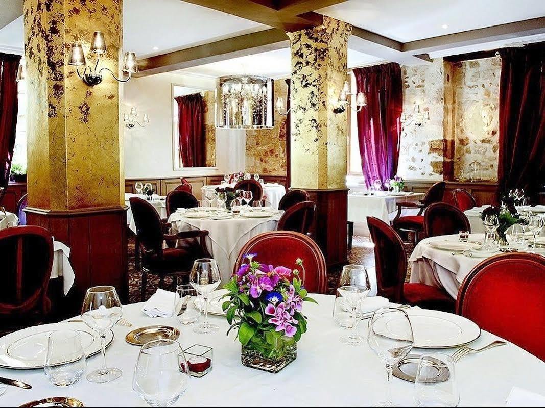 Logis - Hotel & Restaurant Du Tribunal Mortagne-au-Perche Εξωτερικό φωτογραφία